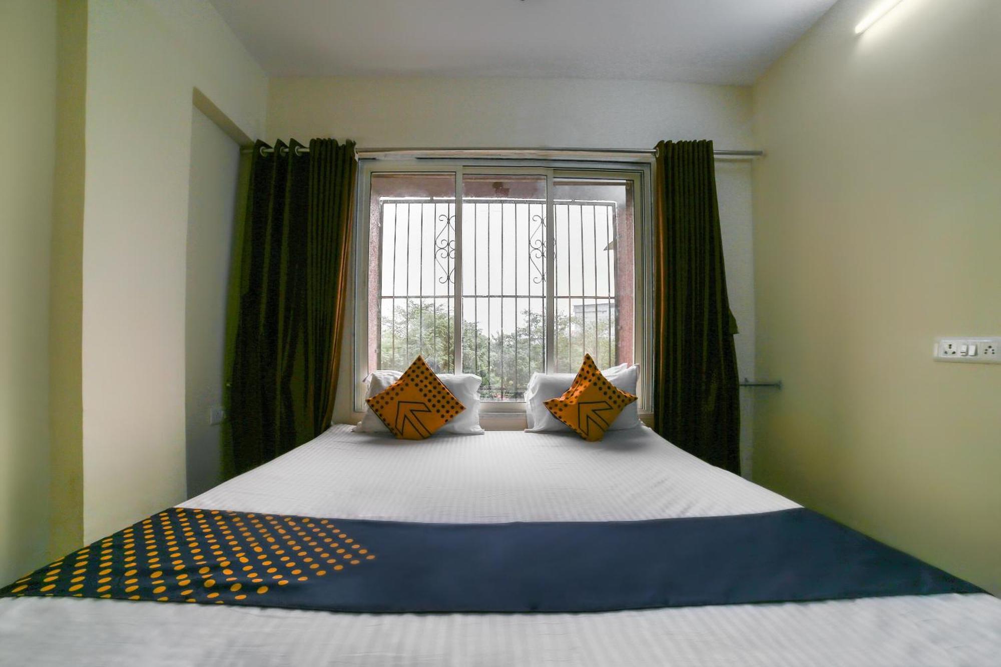 SPOT ON 64803 Sai Flora Hotel Gorhe Exterior foto