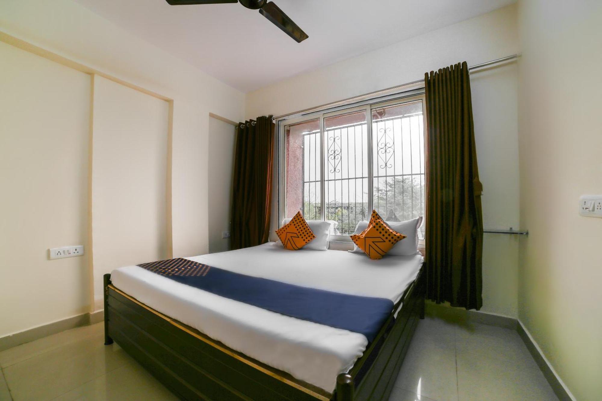 SPOT ON 64803 Sai Flora Hotel Gorhe Exterior foto