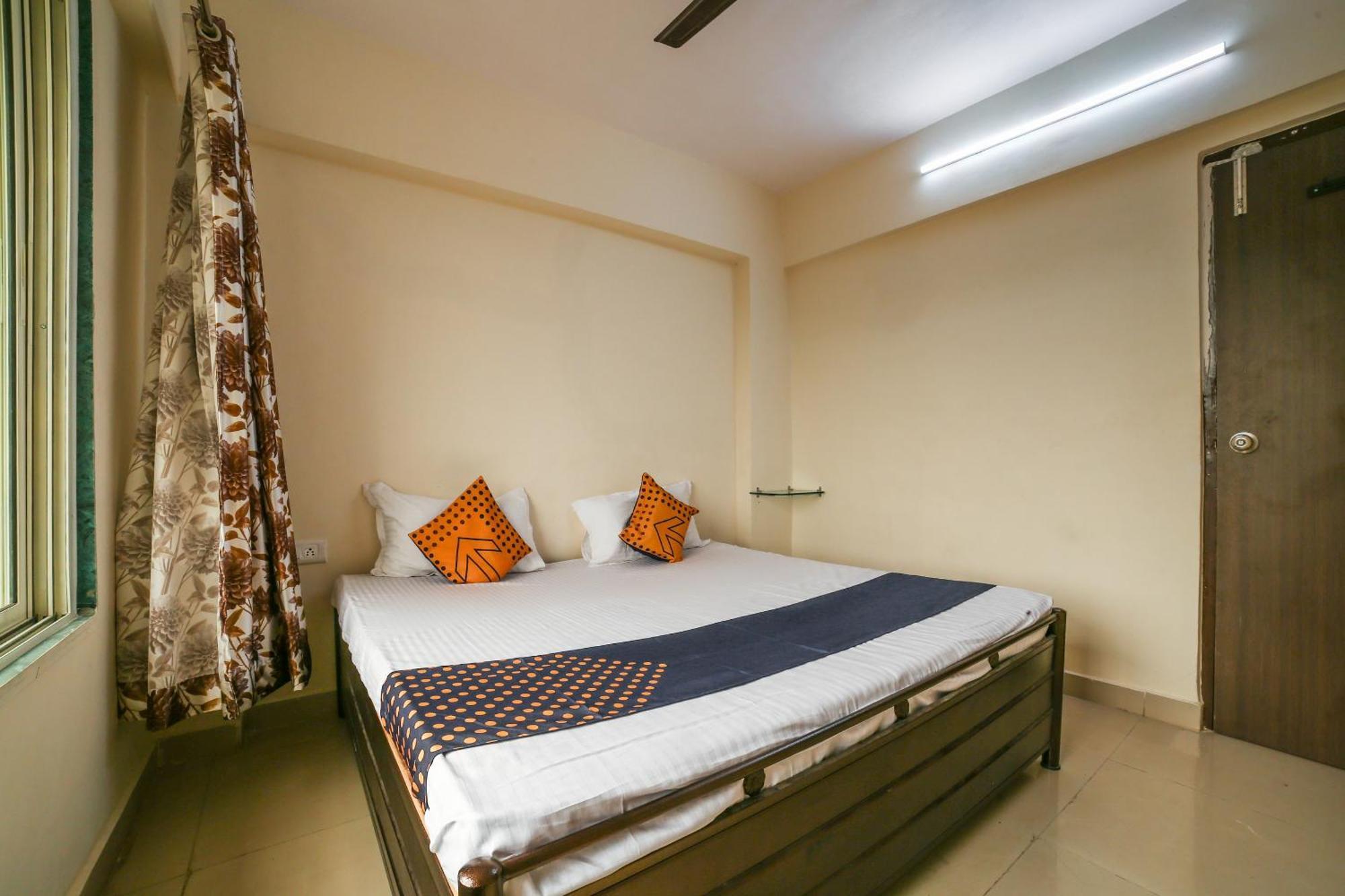 SPOT ON 64803 Sai Flora Hotel Gorhe Exterior foto